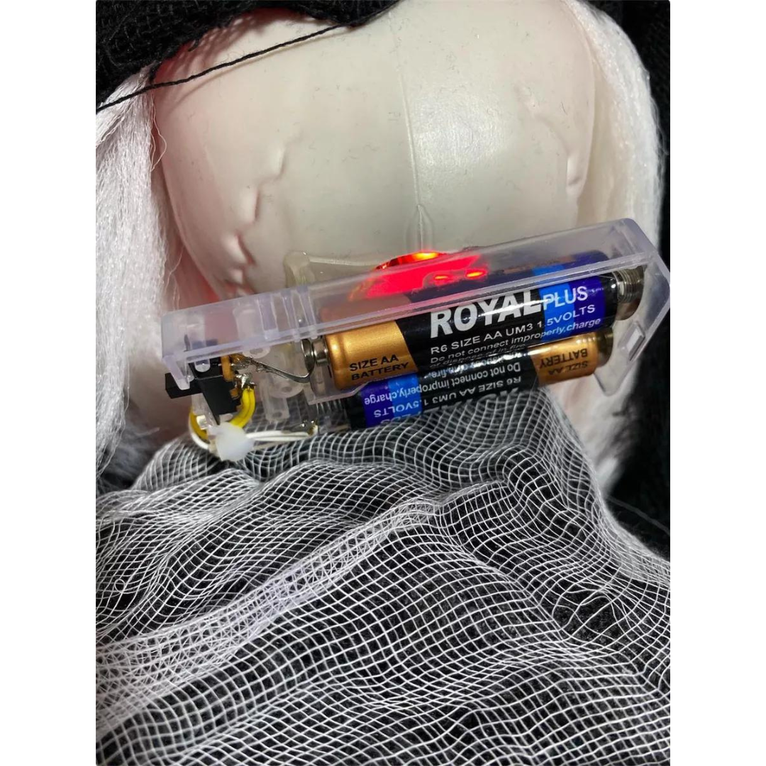 Esqueleto Colgante XL Halloween con Luz (Incluye Pilas)