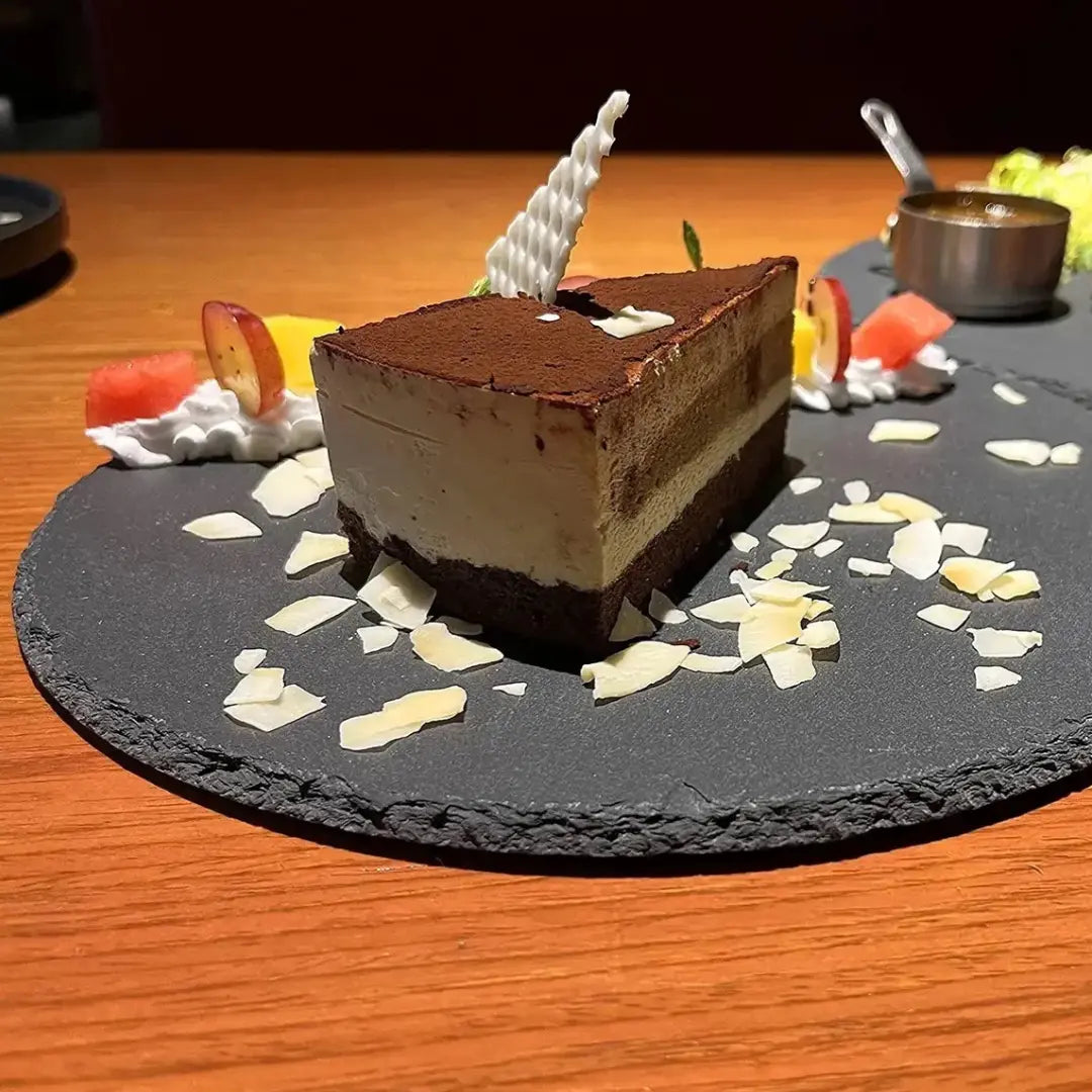 Plato de Piedra Pizarra Redondo 25 cm para Aperitivos y Presentación
