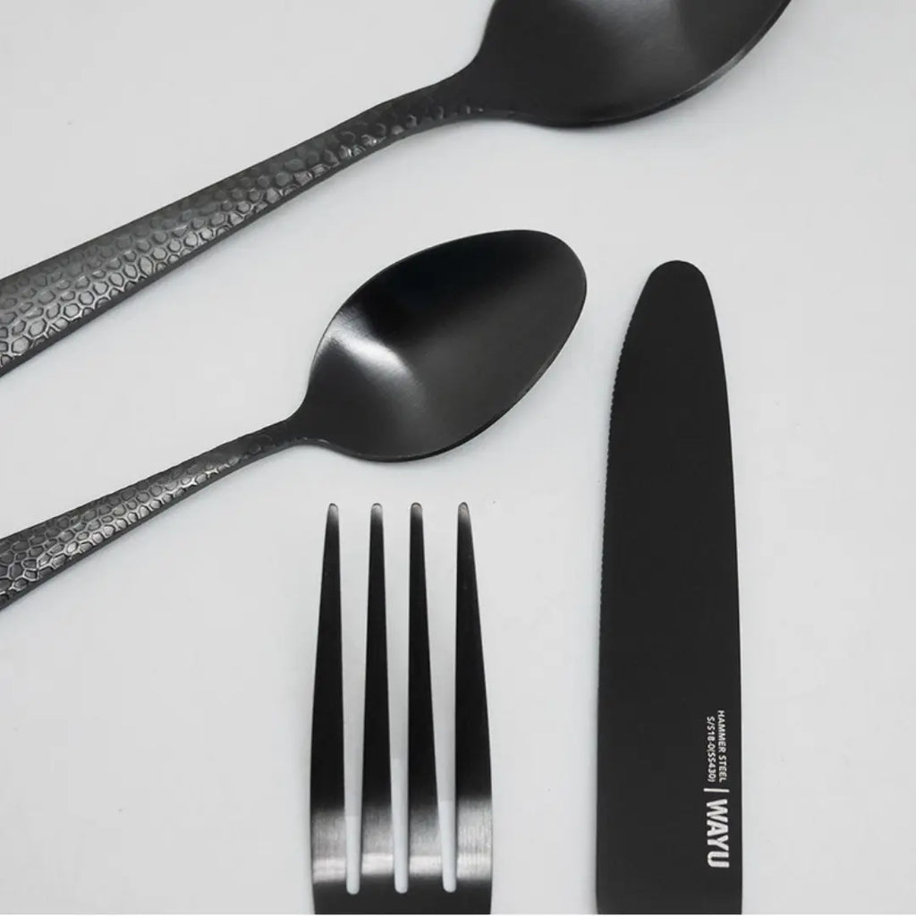 Set de Cubiertos Hammer Wayu 16 Piezas Negro Mate
